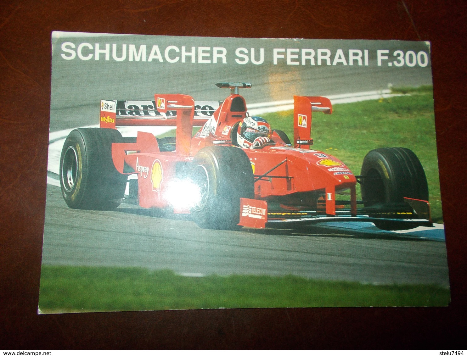 B680  Schumacher Su Ferrari Non Viaggiata Pieghine Angoli - Grand Prix / F1