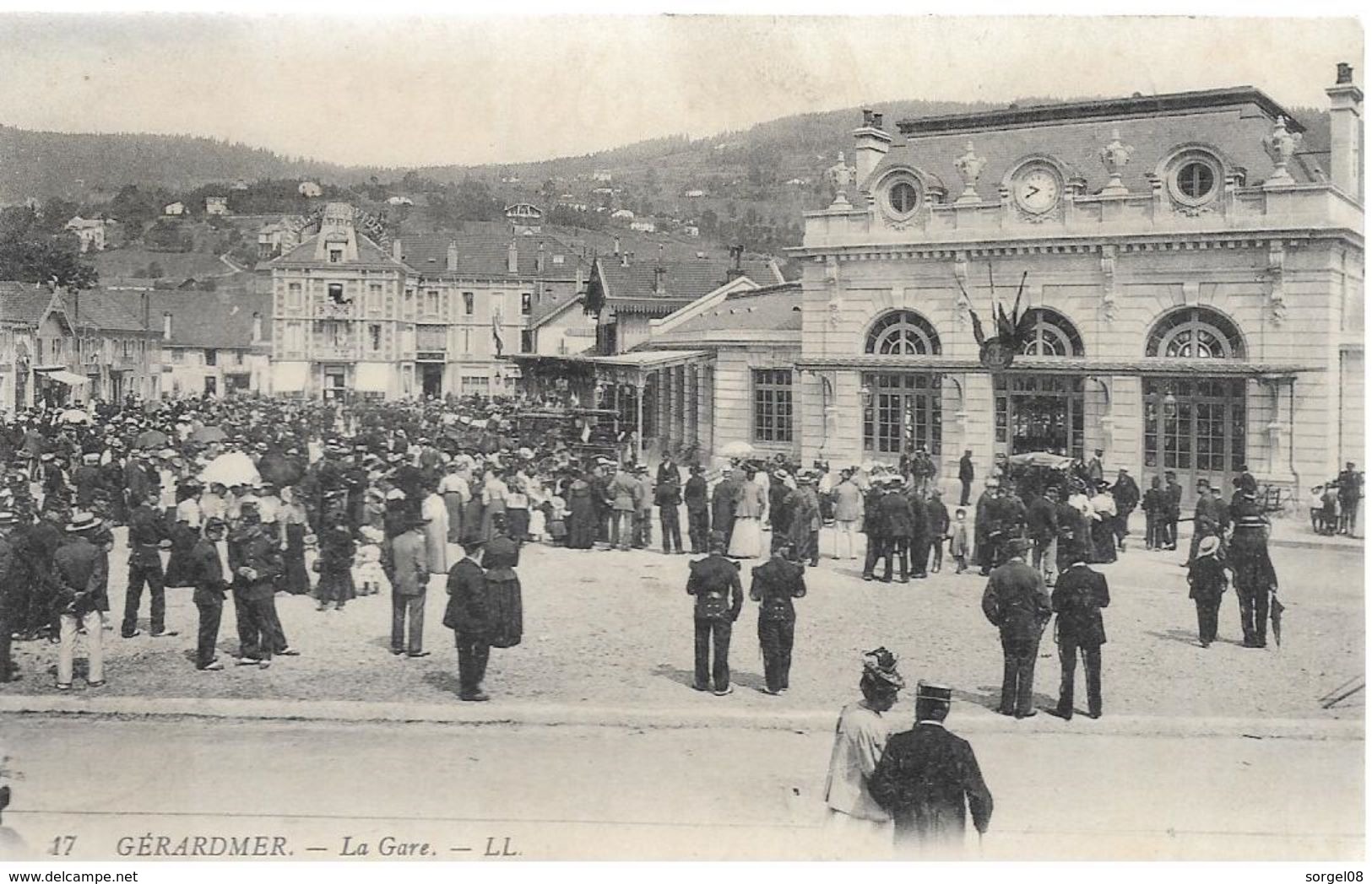 Erinnophilie GERARDMER Vosges Vignette Sur Cpa GARE Animée 1913 - Tourisme (Vignettes)