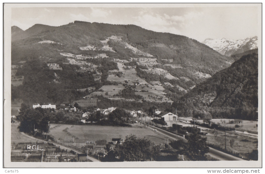 Les Fontaines D'Ugine 73 - Ville - Gare - Edition Charlon - Ugine