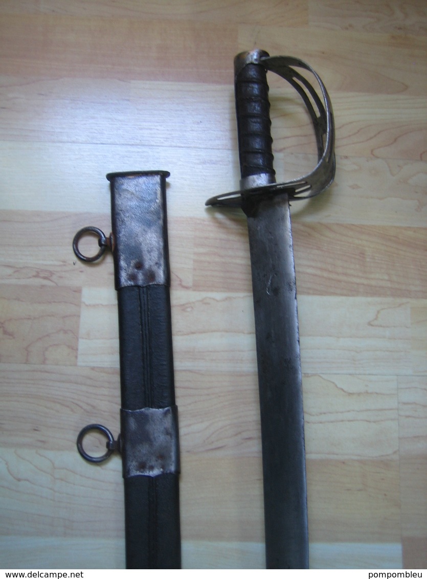 SABRE TRES ANCIEN - Knives/Swords