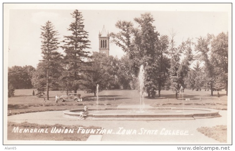 Ames Iowa, Iowa State College, Memorial Union Fountain, Auto, C1940s Vintage Real Photo Postcard - Ames