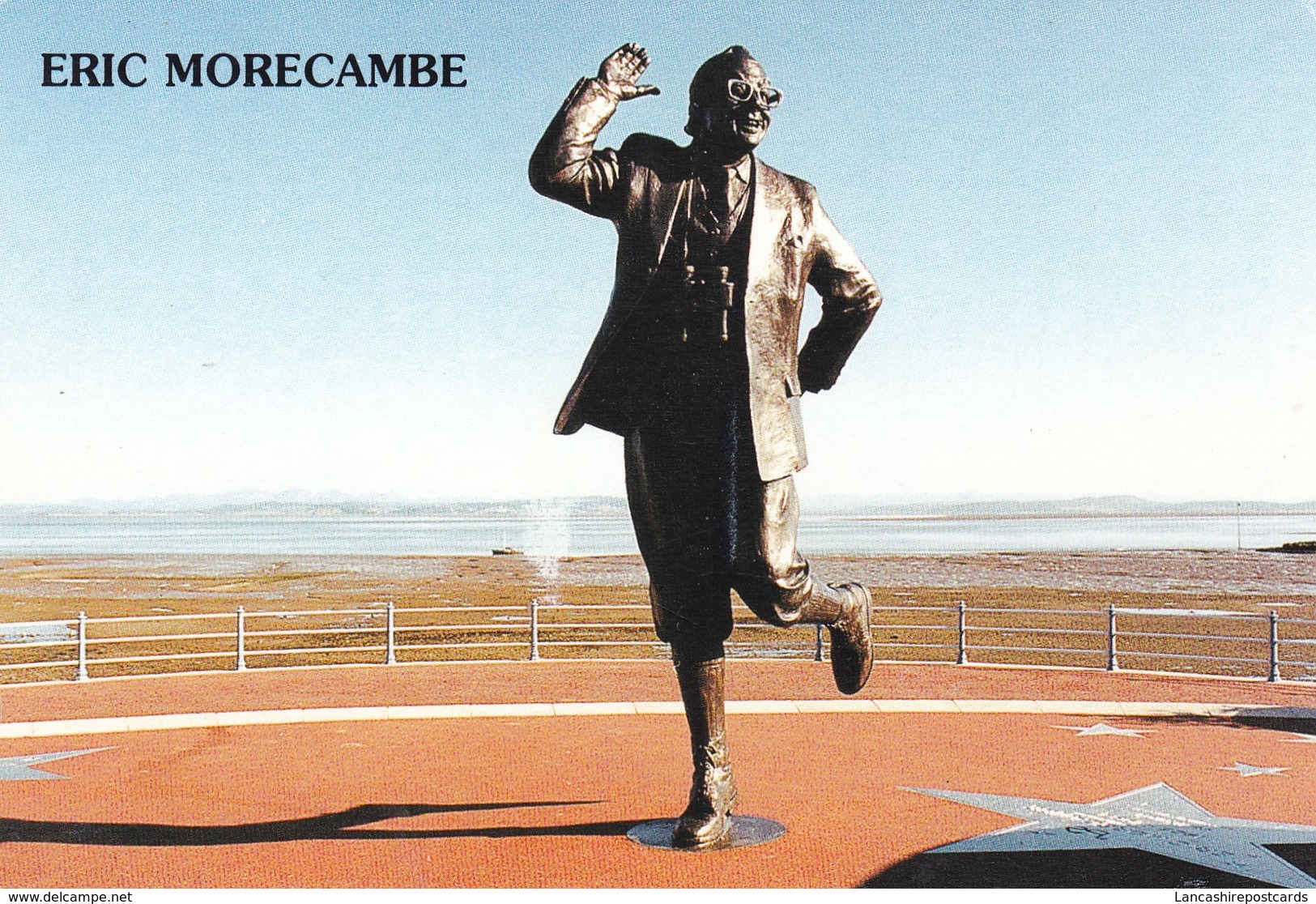 Postcard The Eric Morecambe Mermorial Statue By Sculptor Graham Ibbeson My Ref  B22445 - Entertainers