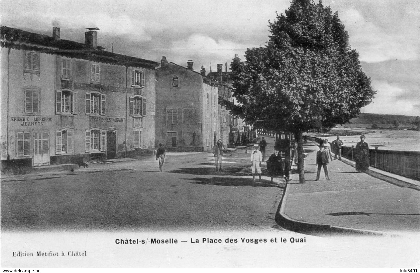 CPA - CHATEL-sur-MOSELLE (88) - Aspect De La Place Des Vosges Et Du Quai Au Début Du Siècle - Chatel Sur Moselle