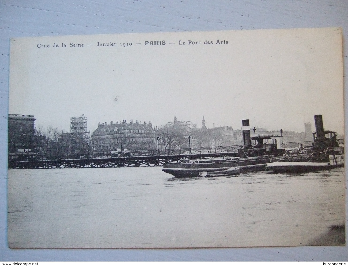 PARIS / CRUE DE LA SEINE / LE PONT DES ARTS / JOLIE CARTE ANIMEE (BATEAUX) - Überschwemmung 1910