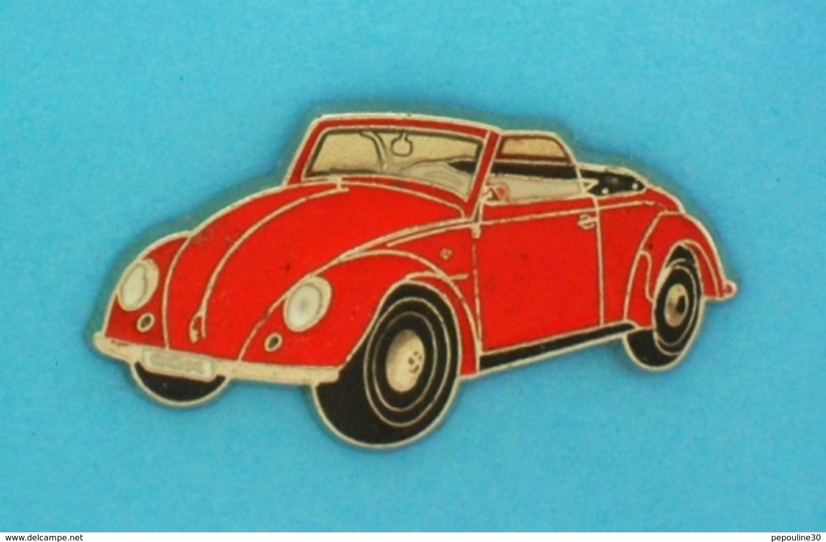 1 PIN'S //   ** VOLKSWAGEN ** COCCINELLE ** COX / CABRIOLET ** . (Qualité Collectors Tirage -500 © QUÉBEC) - Volkswagen