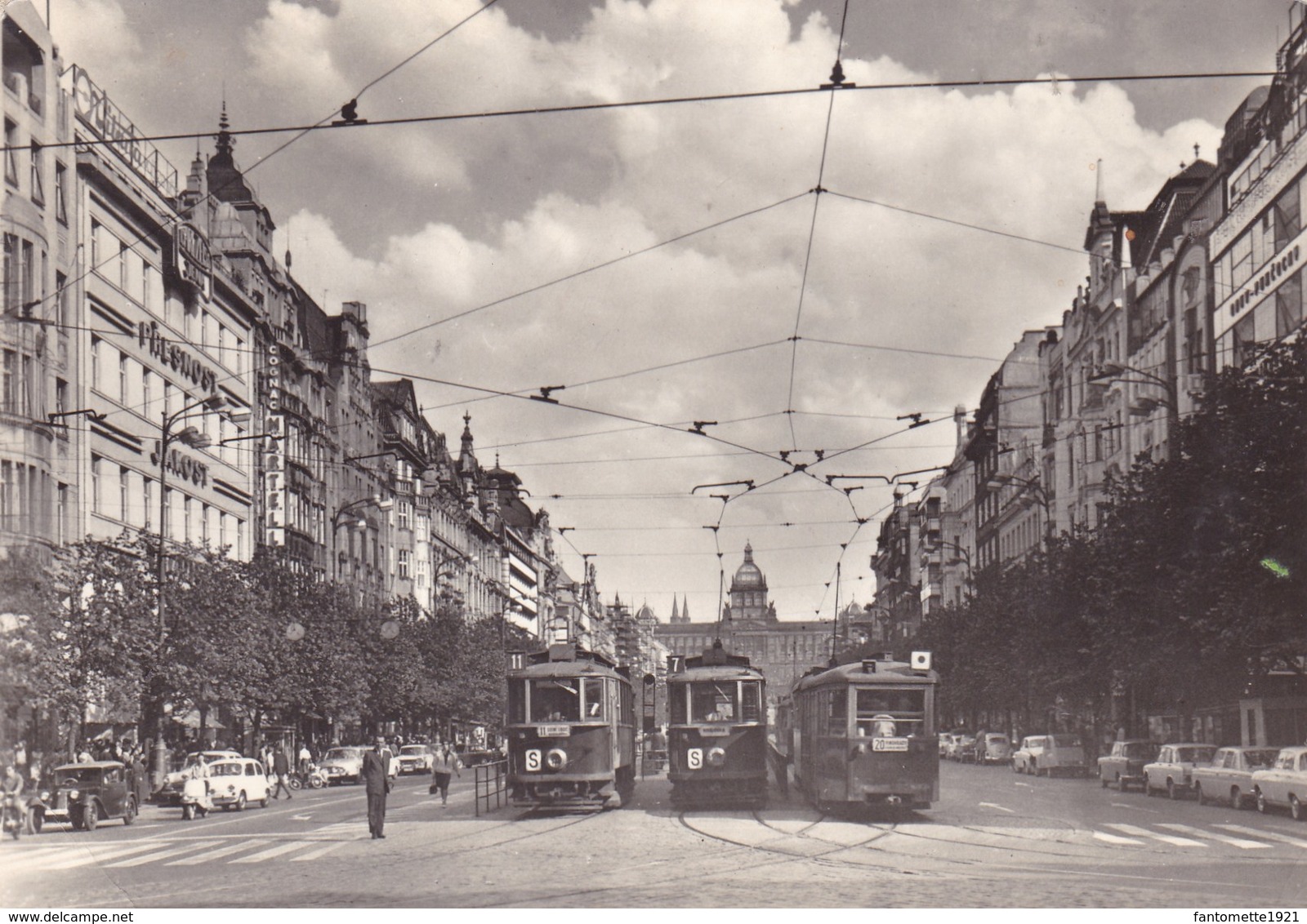 PRAGUE SQUARE WENCESLAS/TRAMWAYS (dil350) - Yougoslavie