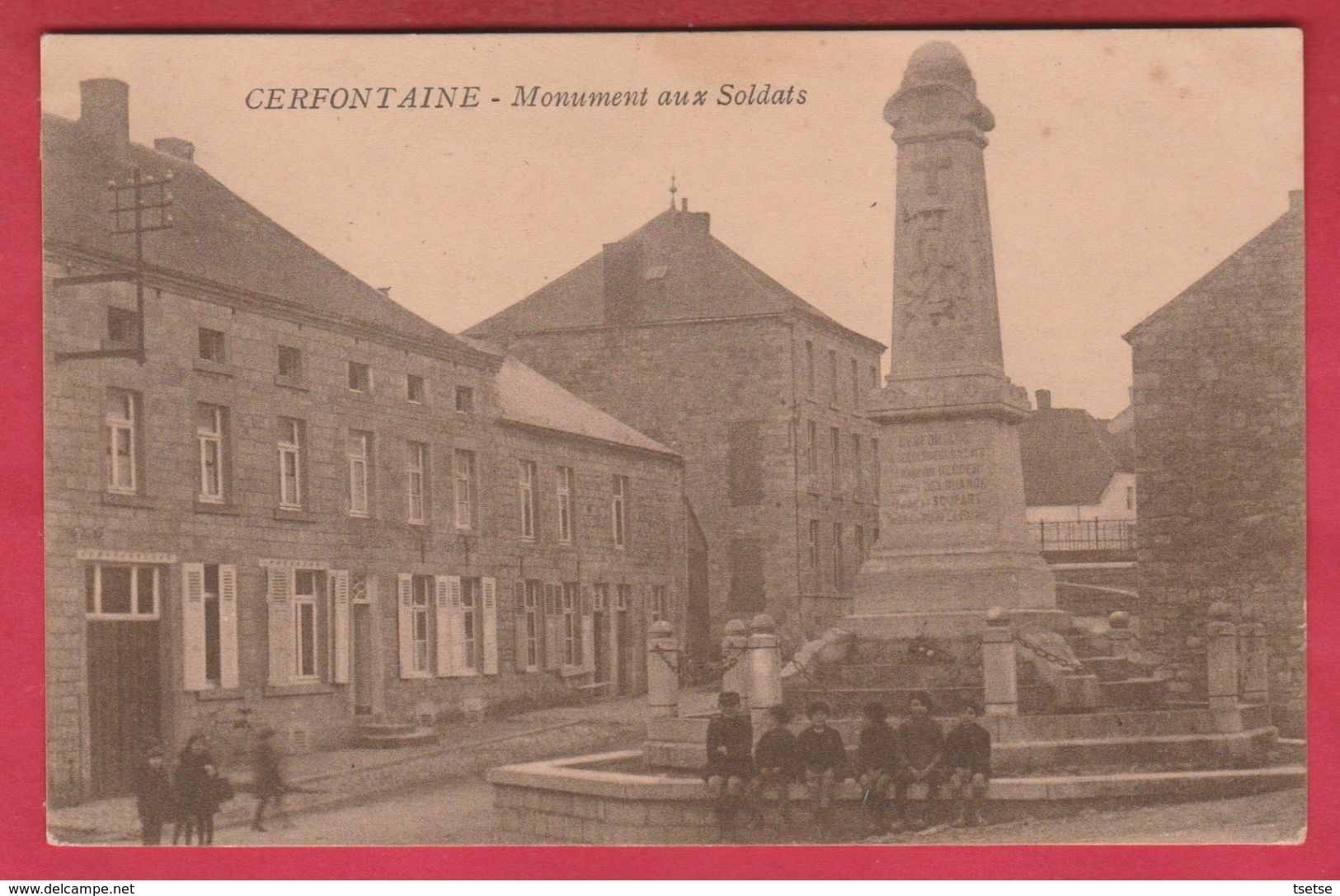 Cerfontaine - Monument Aux Soldats ... Groupe De Gamins ( Voir Verso ) - Cerfontaine