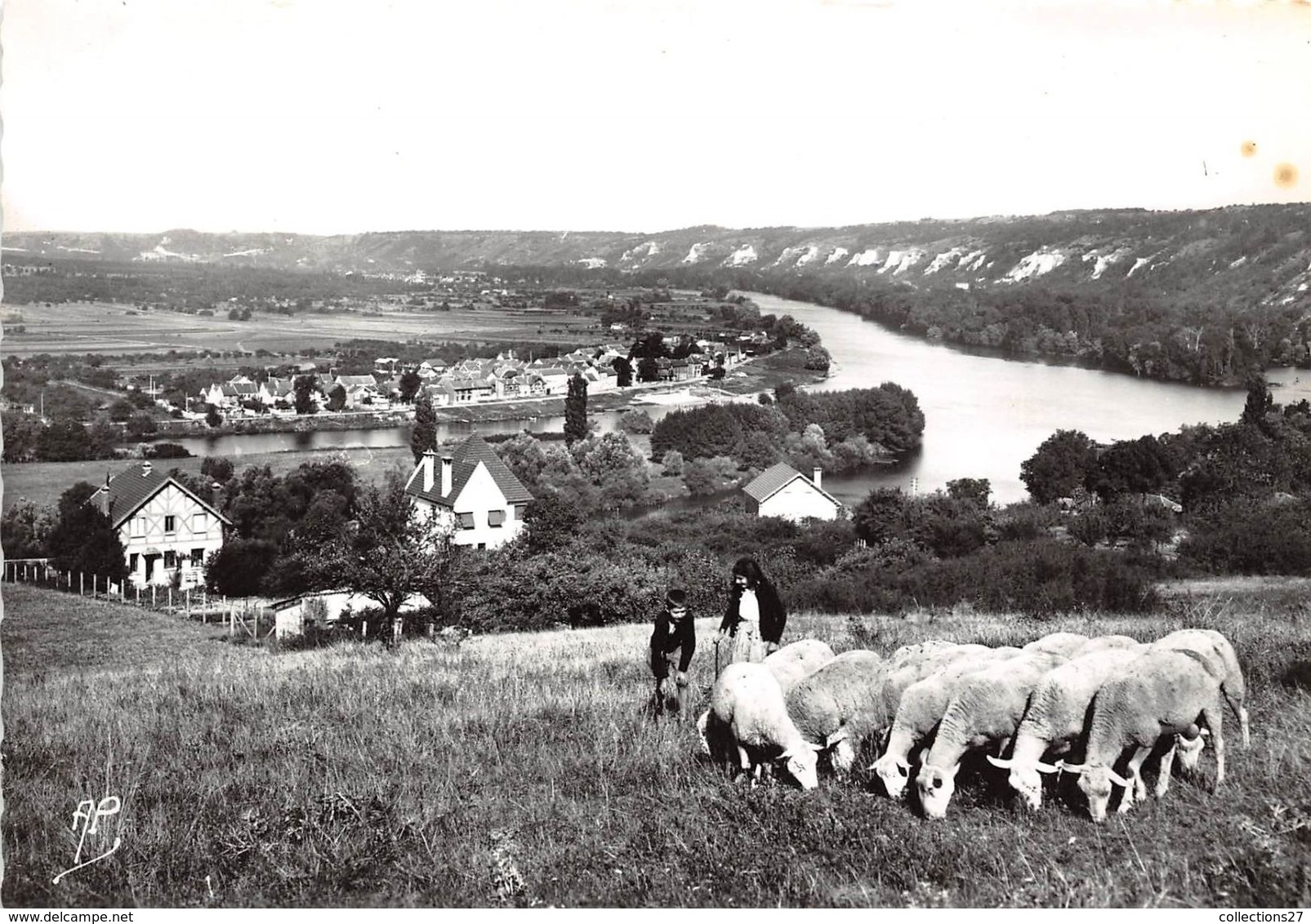 95-VETHEUIL- VUE GENERALE SUR LAVACOURT, ET LA ROCHE GUYON - Vetheuil