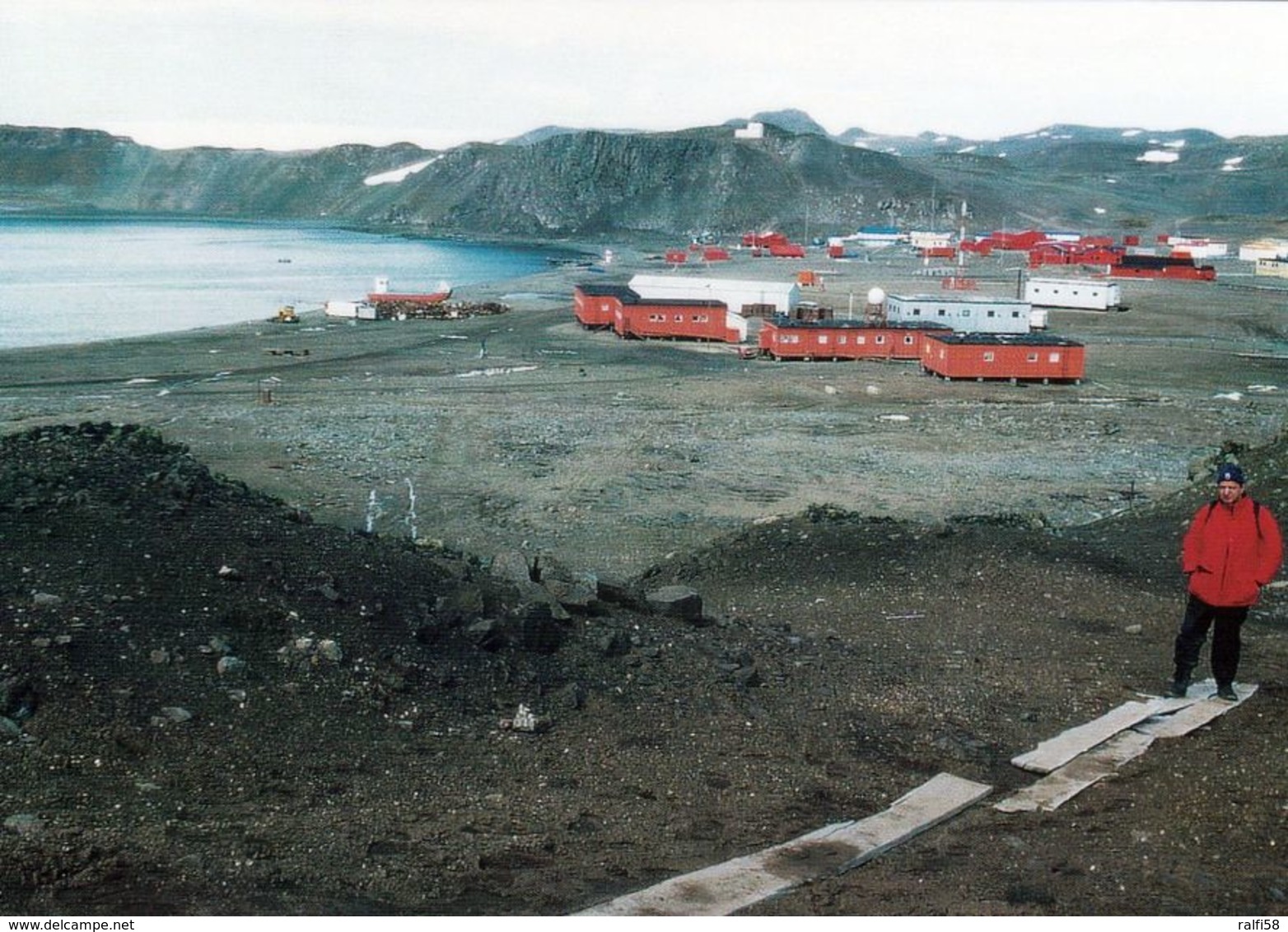 1 AK Antarktis * Die Russische Station Bellinghausen (Insel King George) + Die Argentinische Station Eduardo Frei - Sonstige & Ohne Zuordnung