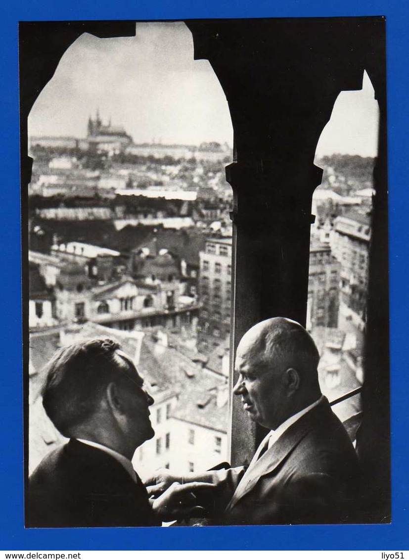 Rencontre Nikita Khrouchtchev  Et Antonin Novotny . 1964 . Cpm : Cliché Karel Hajek . Voir Description - Personnages