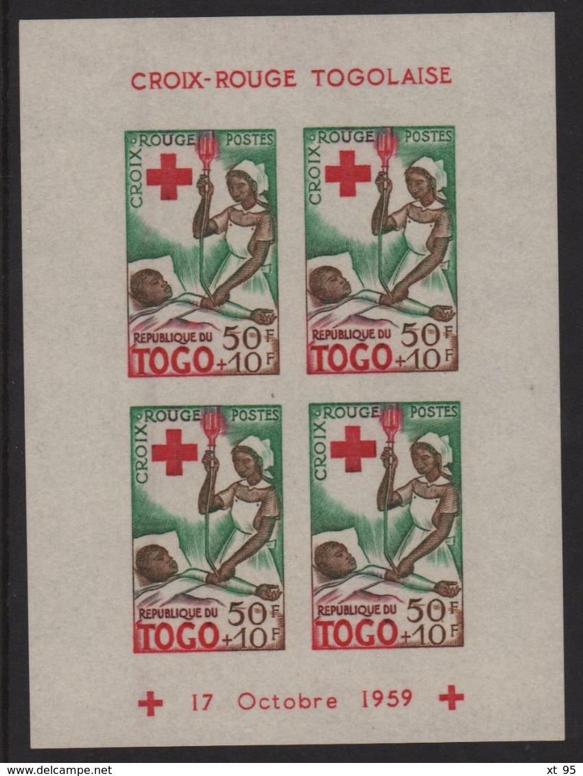 Togo - BF N°4 (non Dentele) - Croix Rouge - Transfusion Sanguine - Cote 3.75€ - Togo (1960-...)