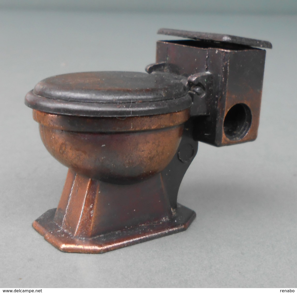 Toilet, Gabinetto,  Old Die Cast 8781. Never Used. Temperamatite, Pencil-sharpener, Taille Crayon, Anspitzer - Altri & Non Classificati