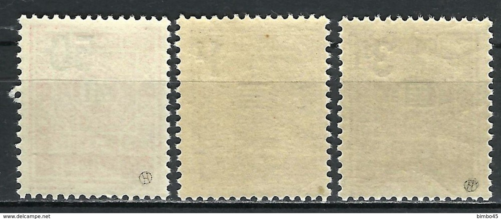 MAROC PORTO--OVERPRINT--1944--UNUSED--MNH---SIGNED - Timbres-taxe