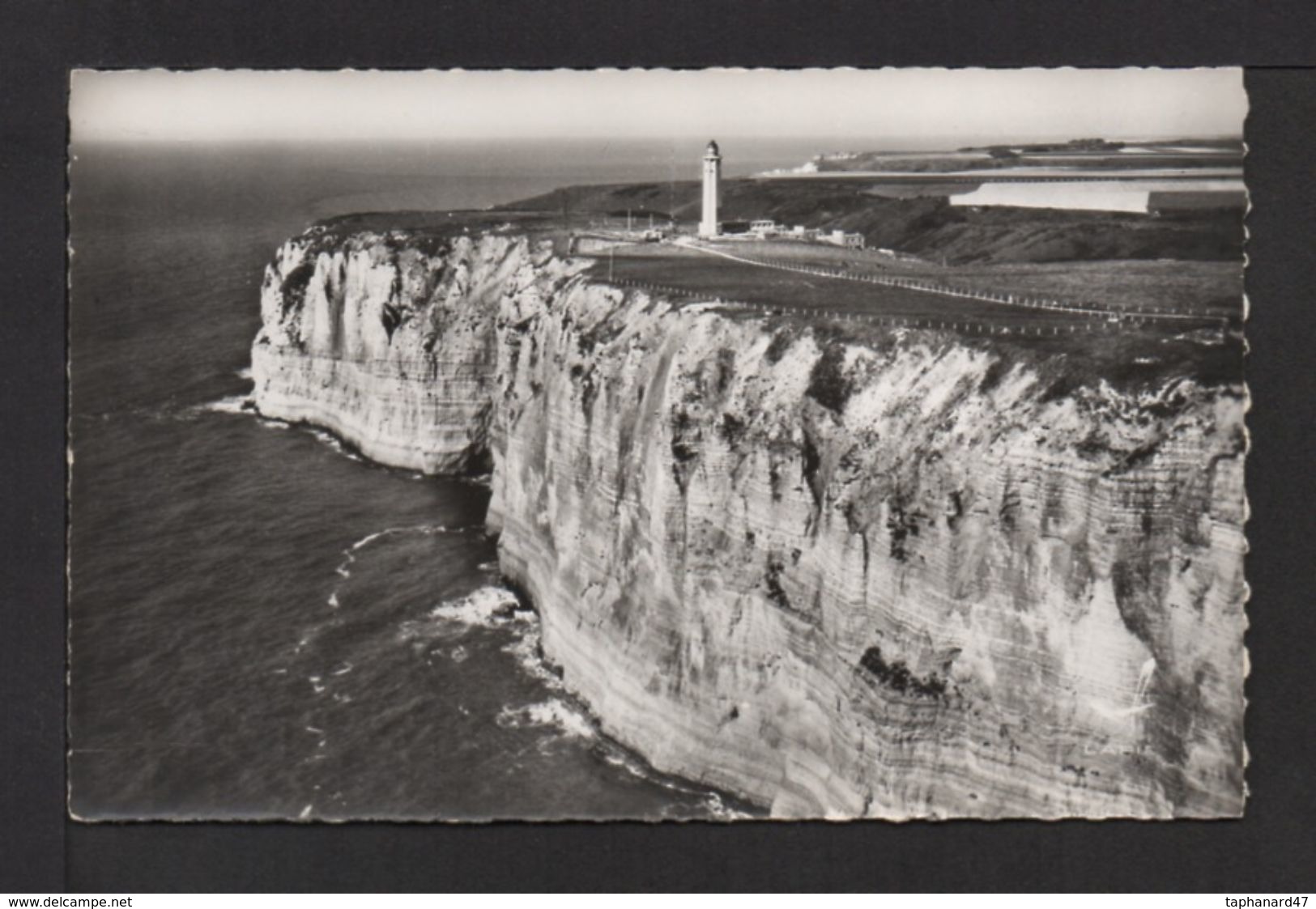 CPSM Pf . En Avion Au Dessus Du : CPA-D'ANTIFER . Les Falaise Et Le Phare . - Autres & Non Classés