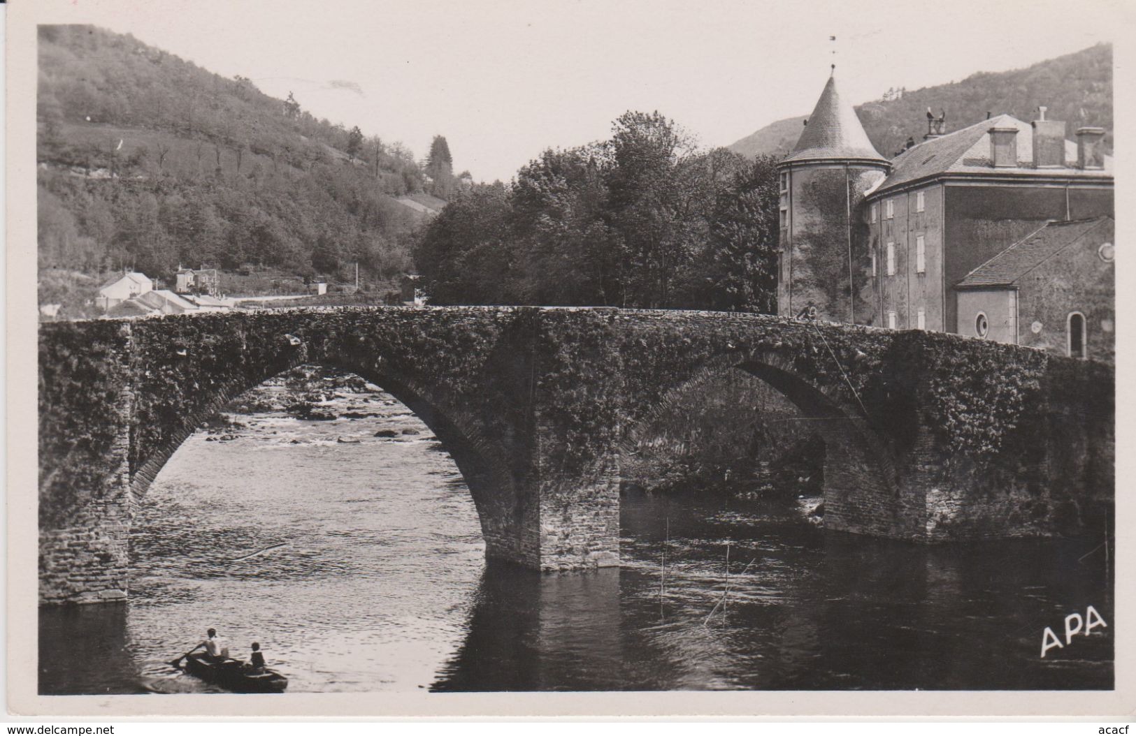 Le Vieux Pont, à Brassac (81) - - Brassac