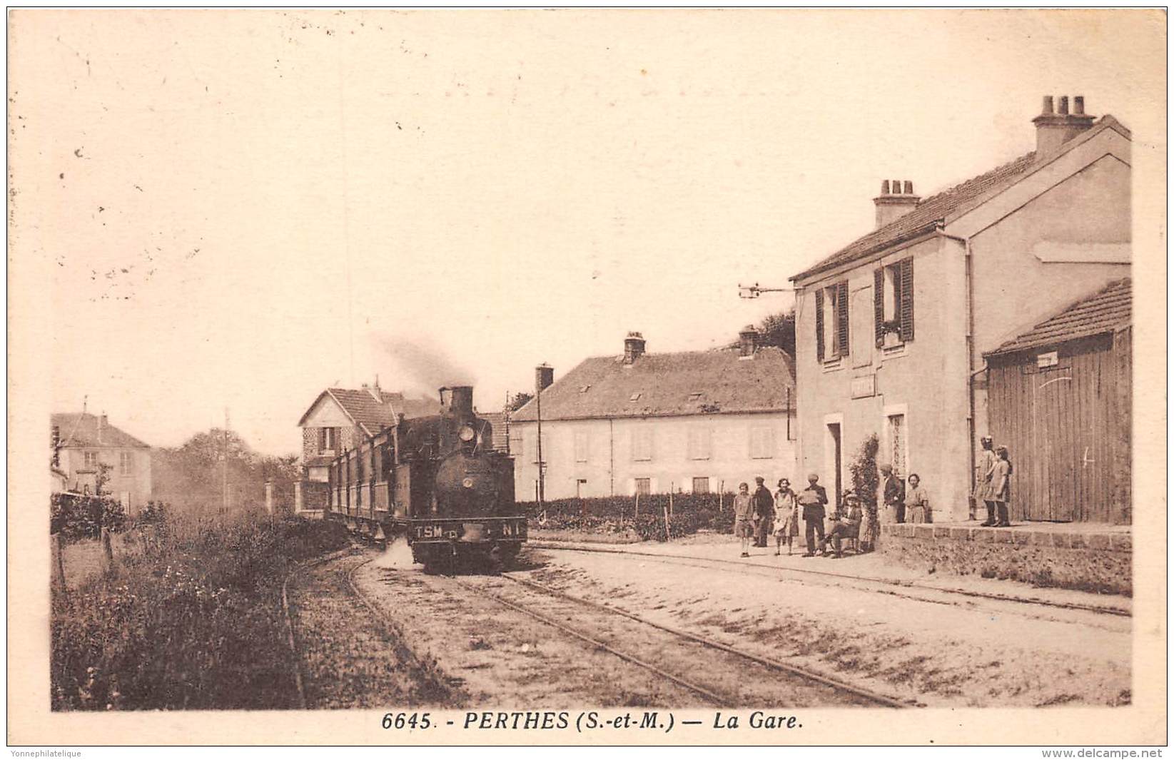 77 - SEINE ET MARNE / Perthes - 776303 - La Gare - Beau Cliché - Perthes