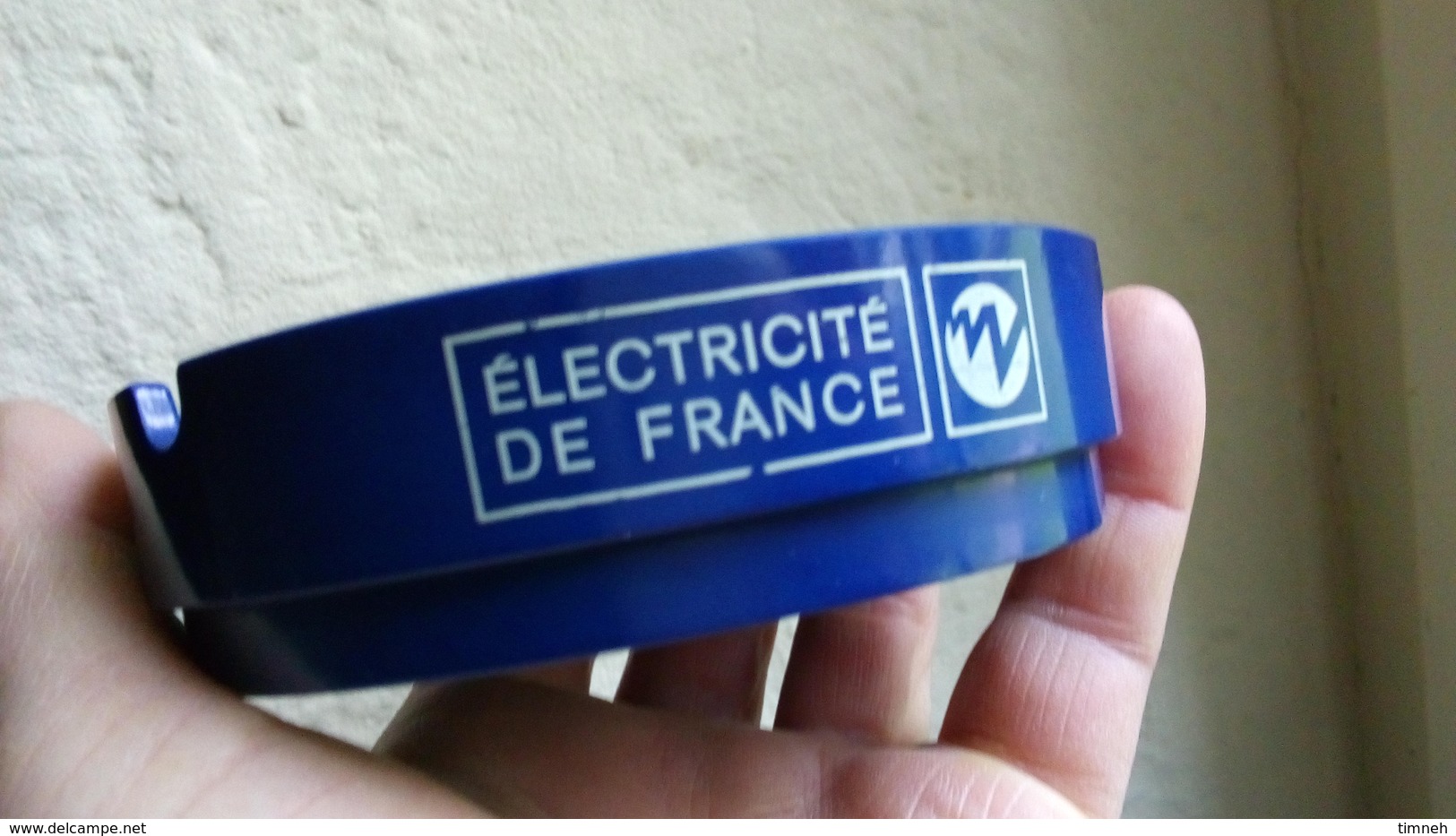 CENDRIER ELECTRICITE DE FRANCE - PLASTIQUE BLEU 9cm - Sérigraphie EDF Electricité De France - Ashtrays