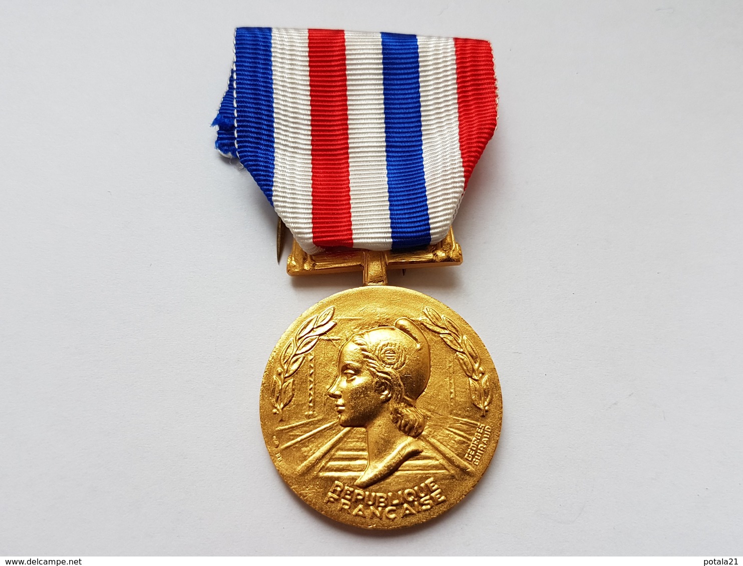 Médaille D'honneur Des Chemins De Fer Année 1981 - Frankreich