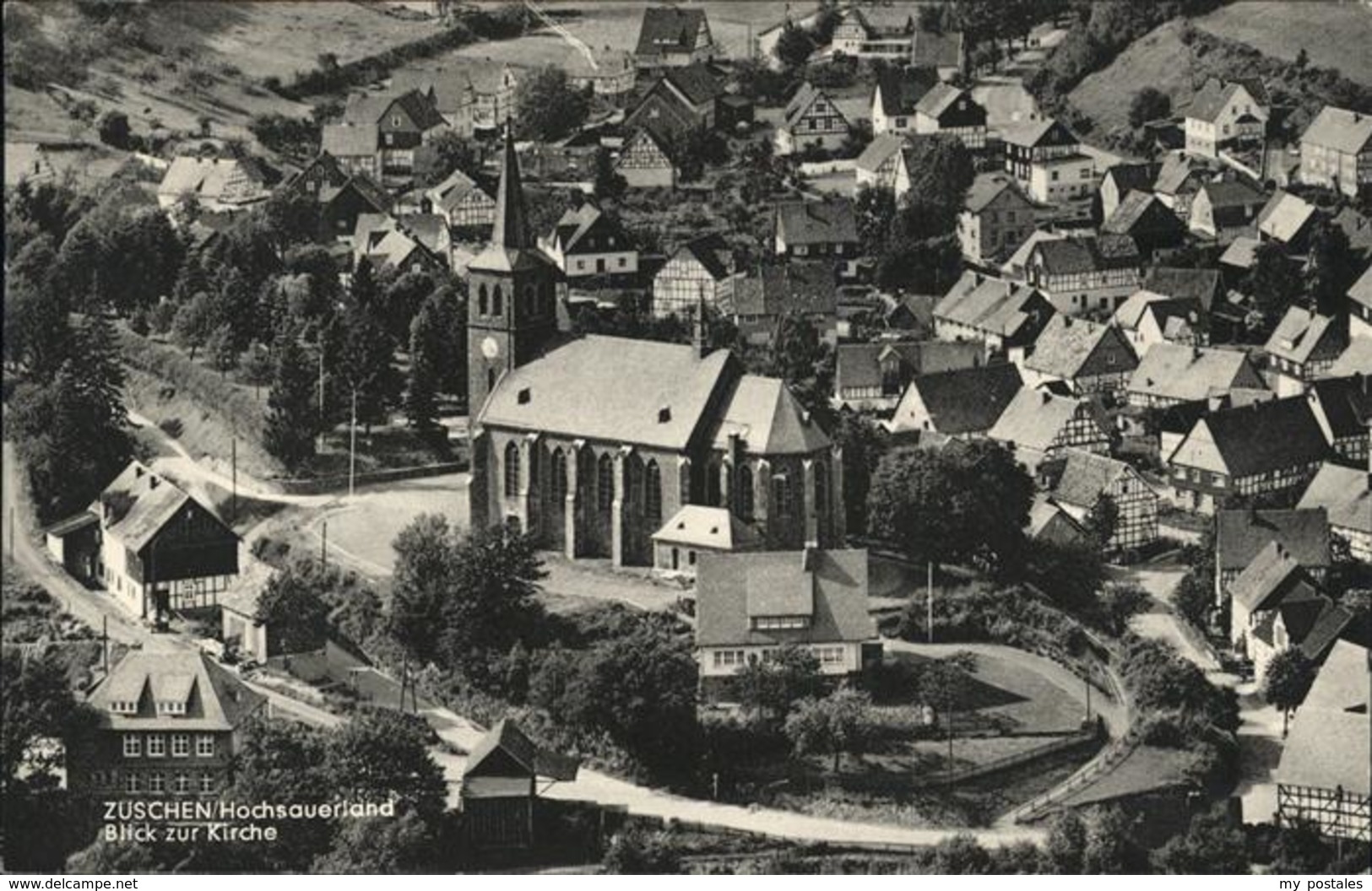 41228437 Zueschen Sauerland Kirche Winterberg - Winterberg