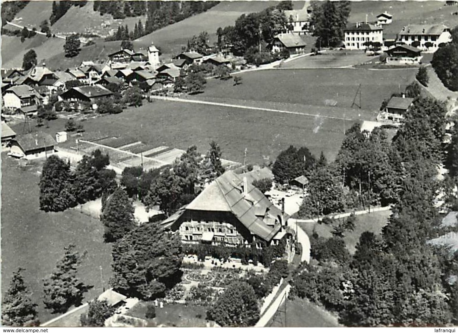 Ref W89- Suisse -rossiniere - Pays D Enhaut - Vue Aerienne  / Format :15cms X 10,5cms / -carte Bon Etat - - Rossinière