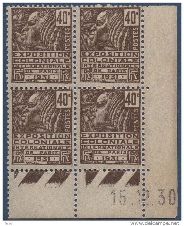 N°__271 COIN DATE EXPOSITION COLONIALE TIMBRES NEUFS **/* 1930 - 1930-1939