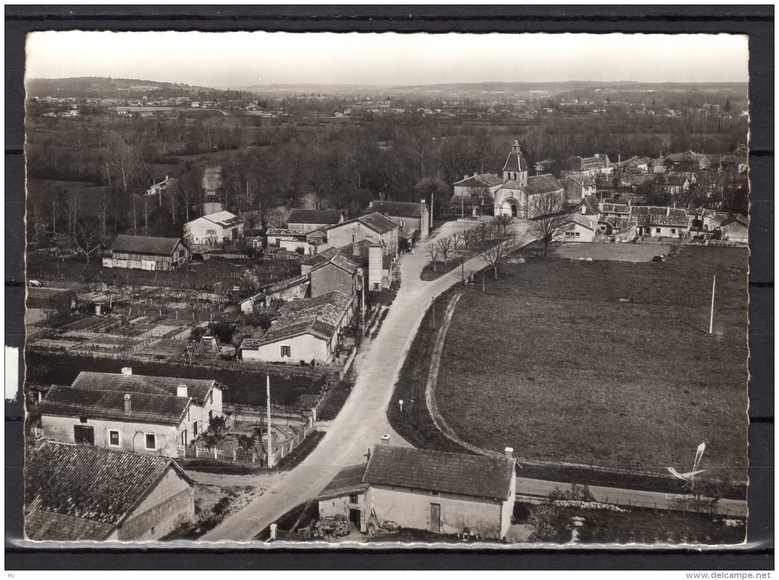 24 -Saint Medard De Mussidan - Vue Aerienne - Carte Photo - Le 10 Février 1969 - Autres & Non Classés