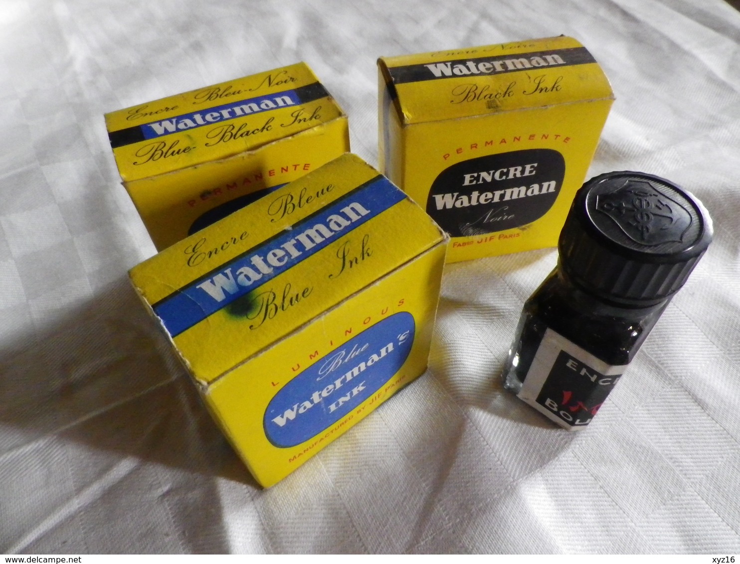 3 Anciens Flacons D'encre Noir-Bleu-noir- Bleu Waterman Avec Boite + 1Bourgeois - Tinteros