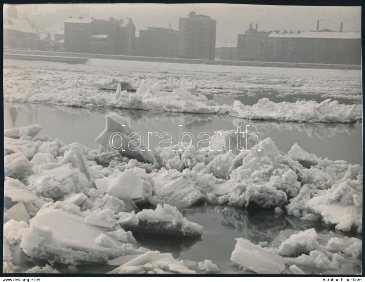 Cca 1970 Váli Gábor: Jégzajlás A Dunán 3 Db Vintage Fotóm?vészeti Alkotás, Hátoldalt Jelezve 23x17 Cm - Sonstige & Ohne Zuordnung