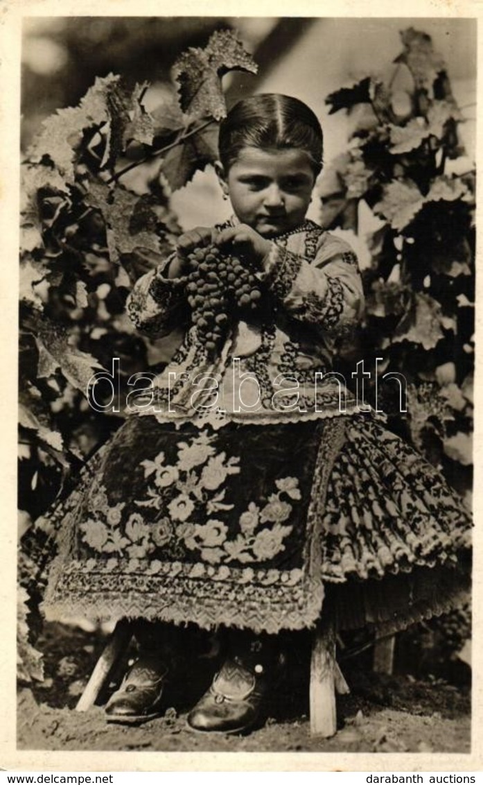 * T2 Sió Vidéki Leány / Hungarian Folklore From Sió - Ohne Zuordnung