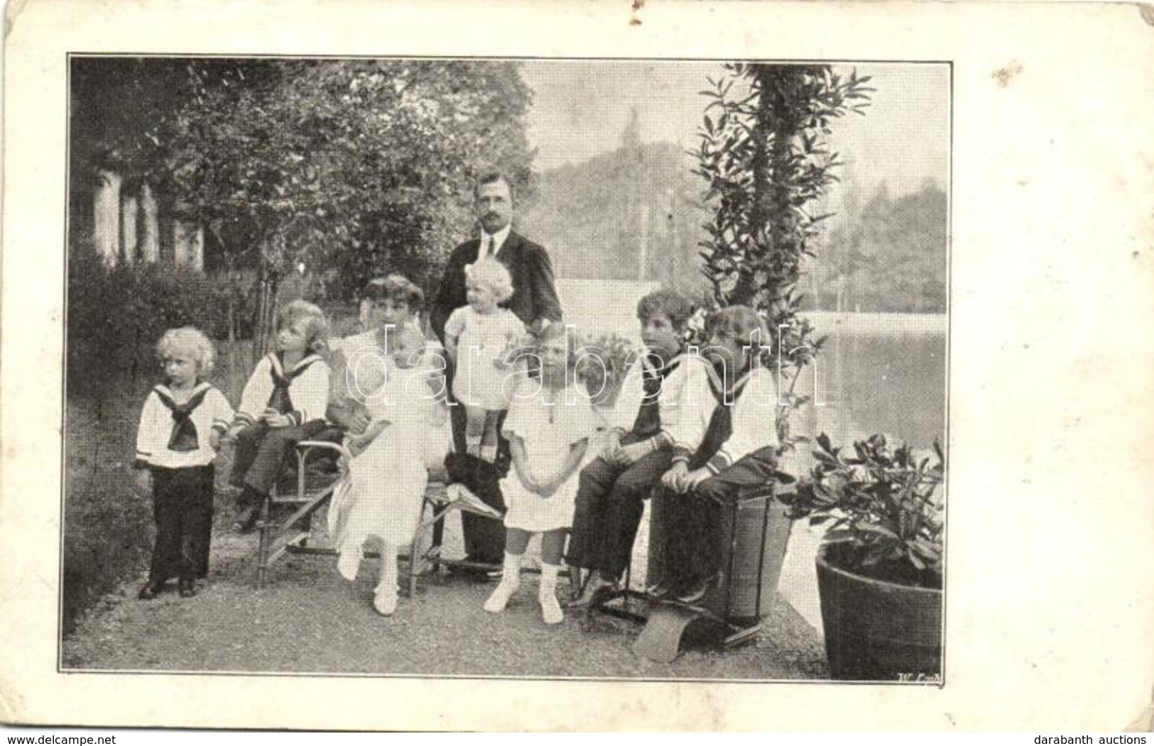 T2/T3 IV. Károly és Zita Királyné A Gyerekekkel / Charles IV And Zita With Their Children   (EK) - Ohne Zuordnung