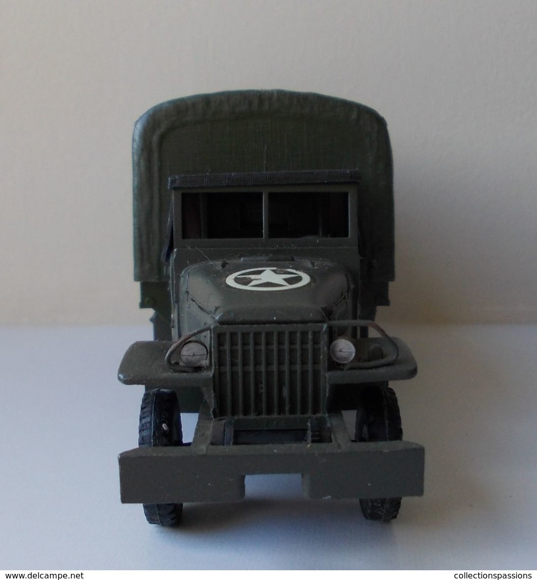 - Camion Militaire - GMC CCKW 353 - Dinky Toys. Meccano - - Militaria