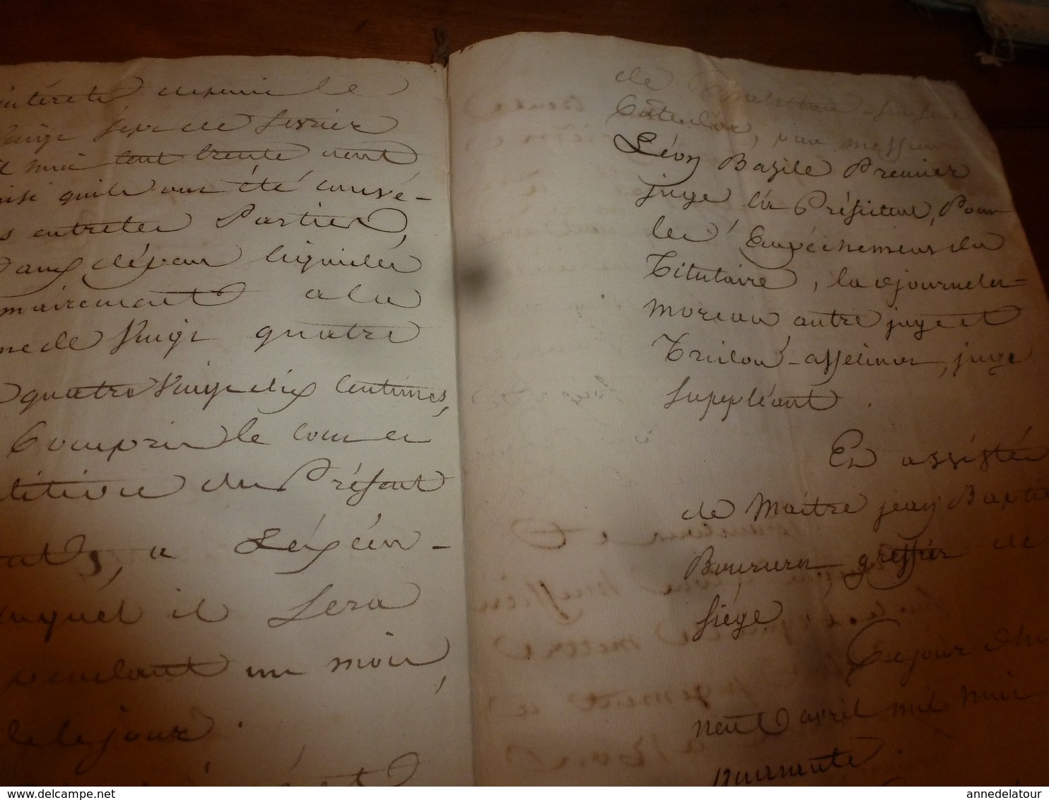 1840 Liasse de manuscrits -> Actes concernant Nicolas Vacher bourrelier à Charrey (21) et Bailleux Aubergiste à Charrey