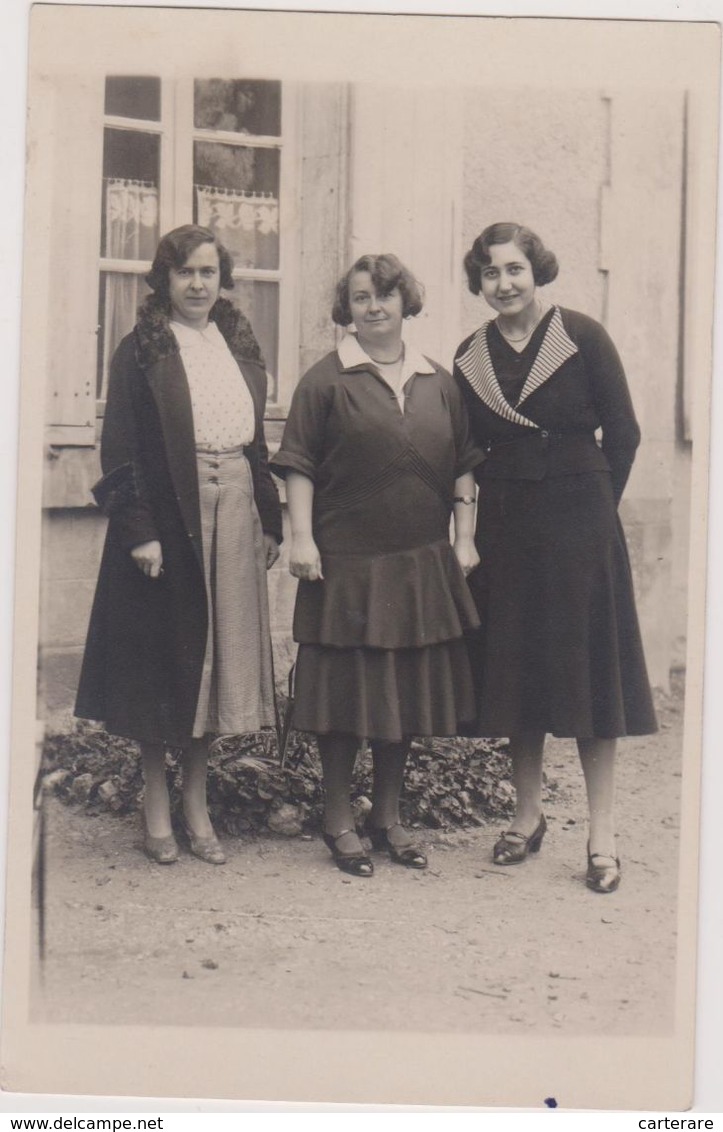 Carte Photo,yvelines, Montigny En 1932,3 Jeunes Soeurs Du Village,tenue Et Mode Vestimentaire D'époque - Montigny Le Bretonneux