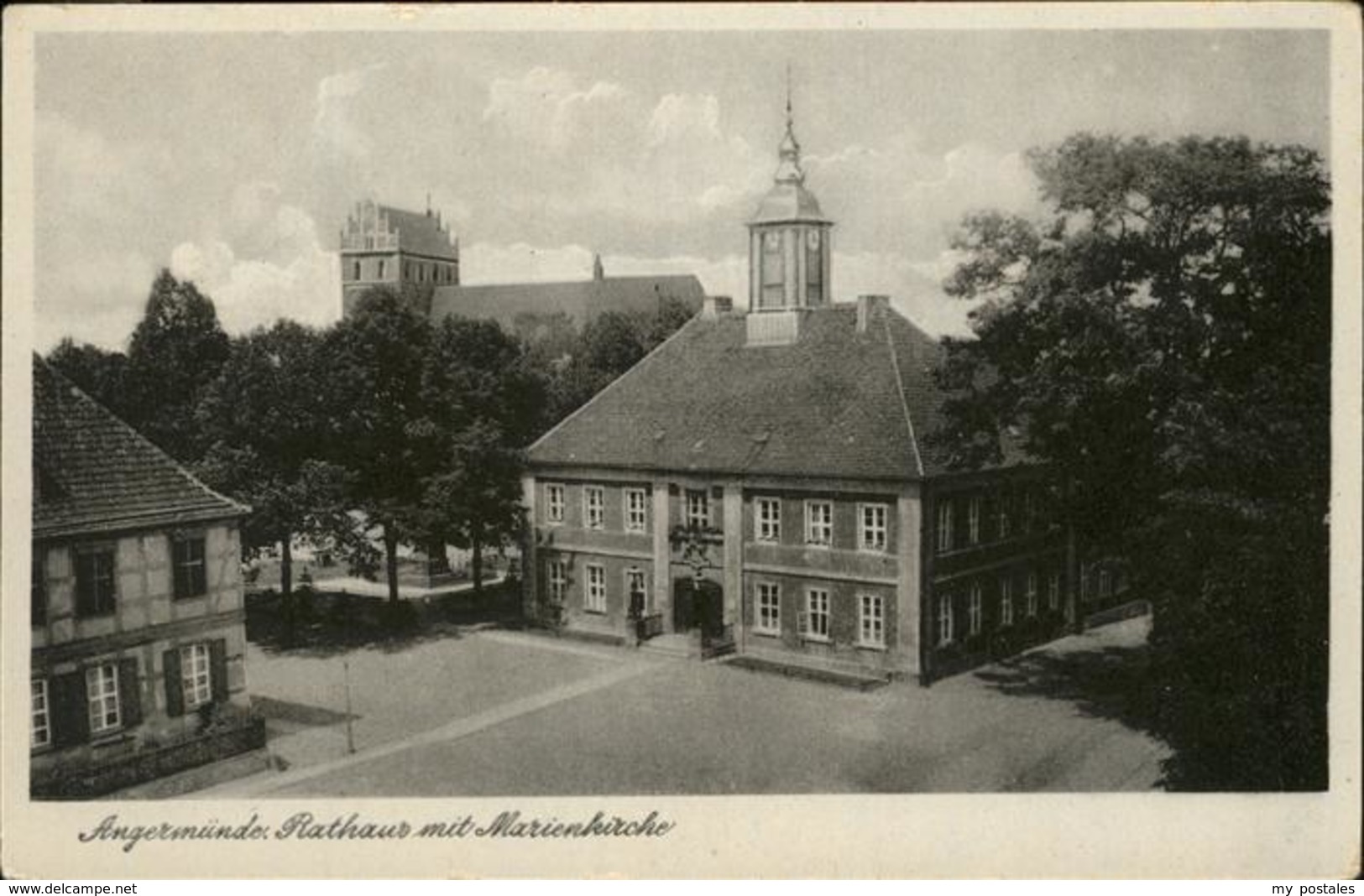 41239339 Angermuende Rathaus, Marienkirche Angermuende - Angermünde