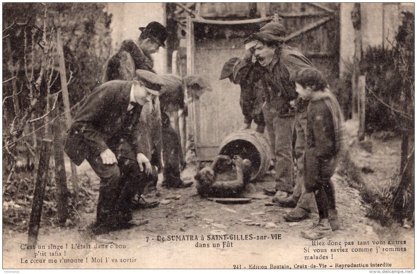 V12520 Cpa 85 De Sumatra à Saint Gilles Sur Vie - Dans Un Fût - Autres & Non Classés