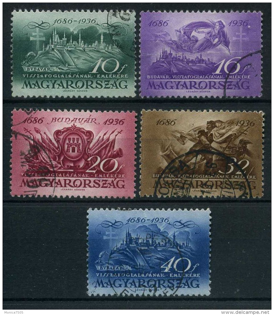 HONGRIE ( POSTE ) : Y&amp;T N°  479/483  TIMBRES  BIEN  OBLITERES , A  VOIR . - Used Stamps