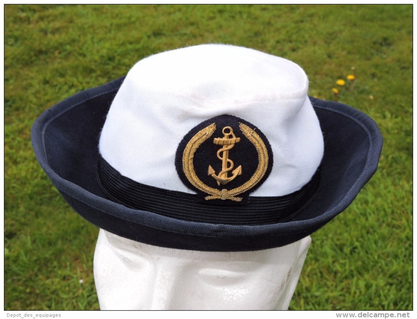 RARE COIFFURE MARINE NATIONALE : OFFICIER MARINIER FEMININ