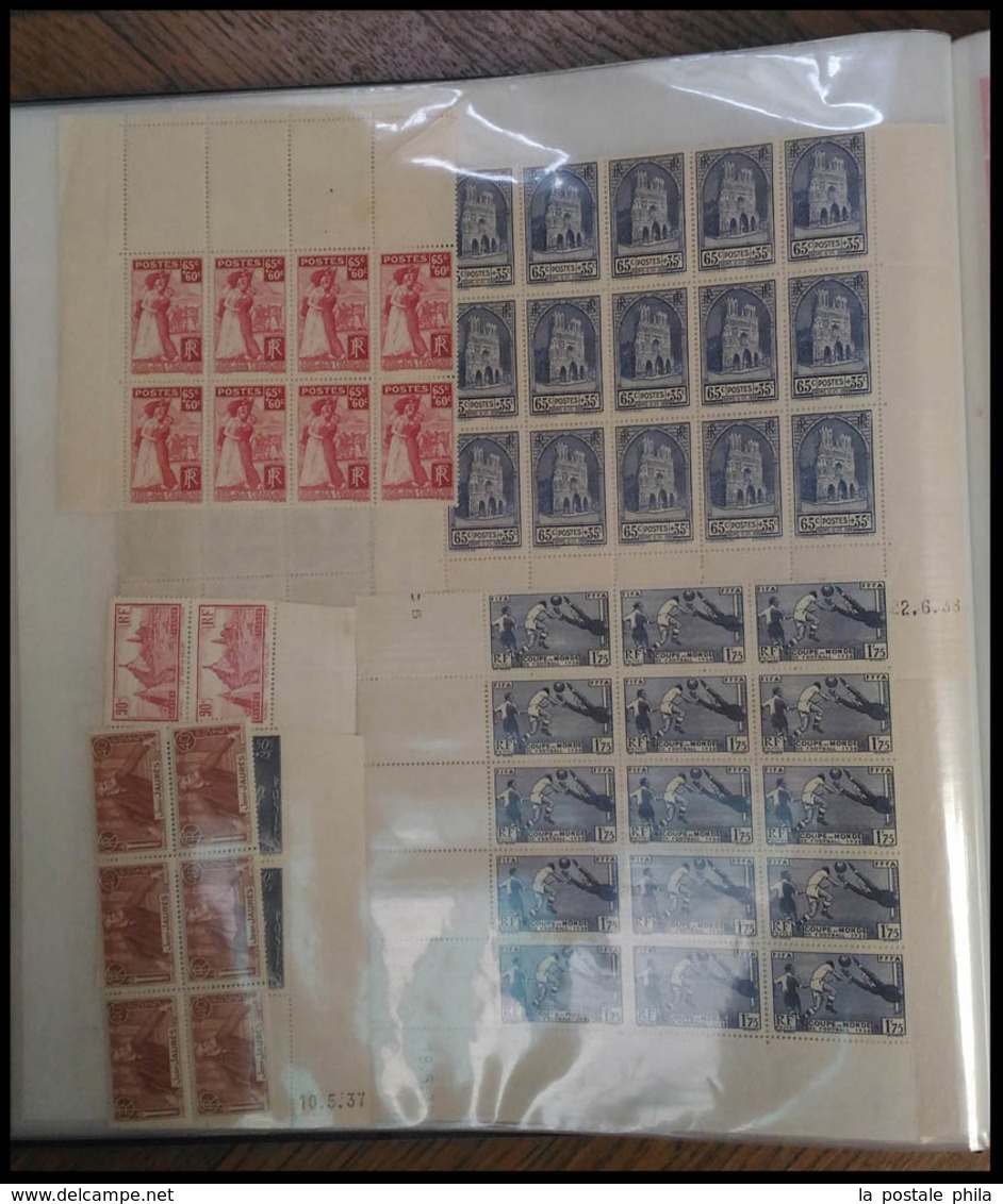 ** 1927/1970: Lot De Feuilles Ou Fragments De Feuilles Contenu Dans 1 Classeur, Tous TB   Qualité: **   Cote: 7394 Euros - Collections