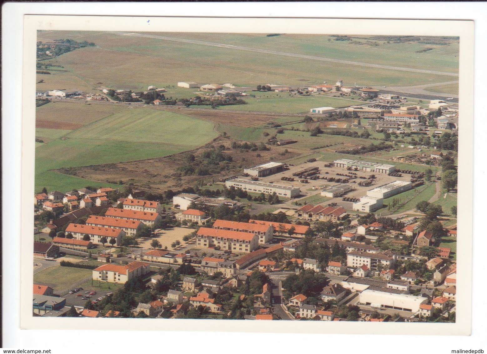 CP  POITIERS -  QUARTIER LADMIRAULT - Caserne - Poitiers