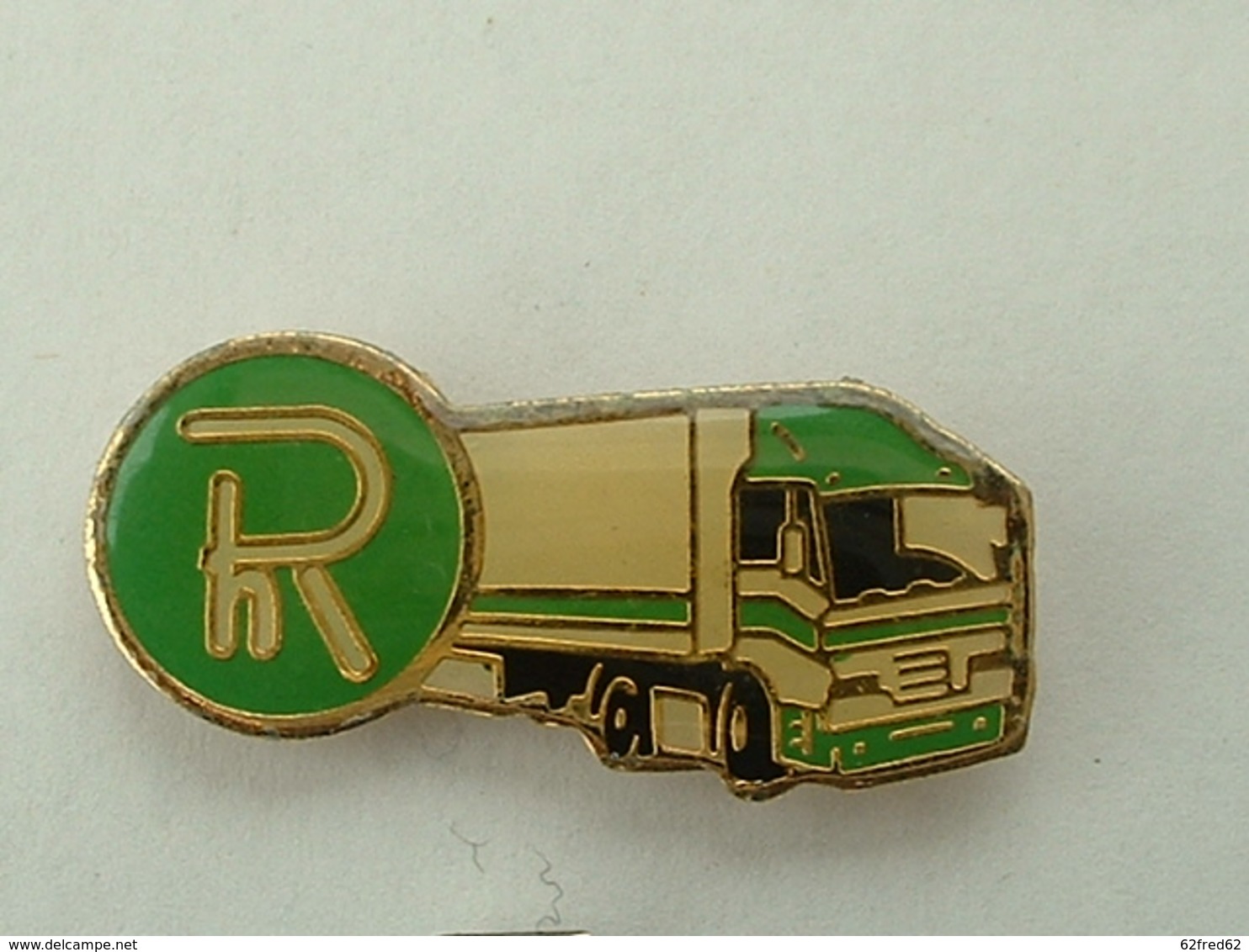 Pin's CAMION - Transports