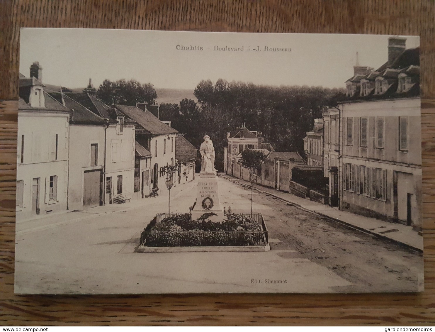 Chablis - Boulevard J.J. Rousseau - Bel état - Simonnet éditeur - Chablis