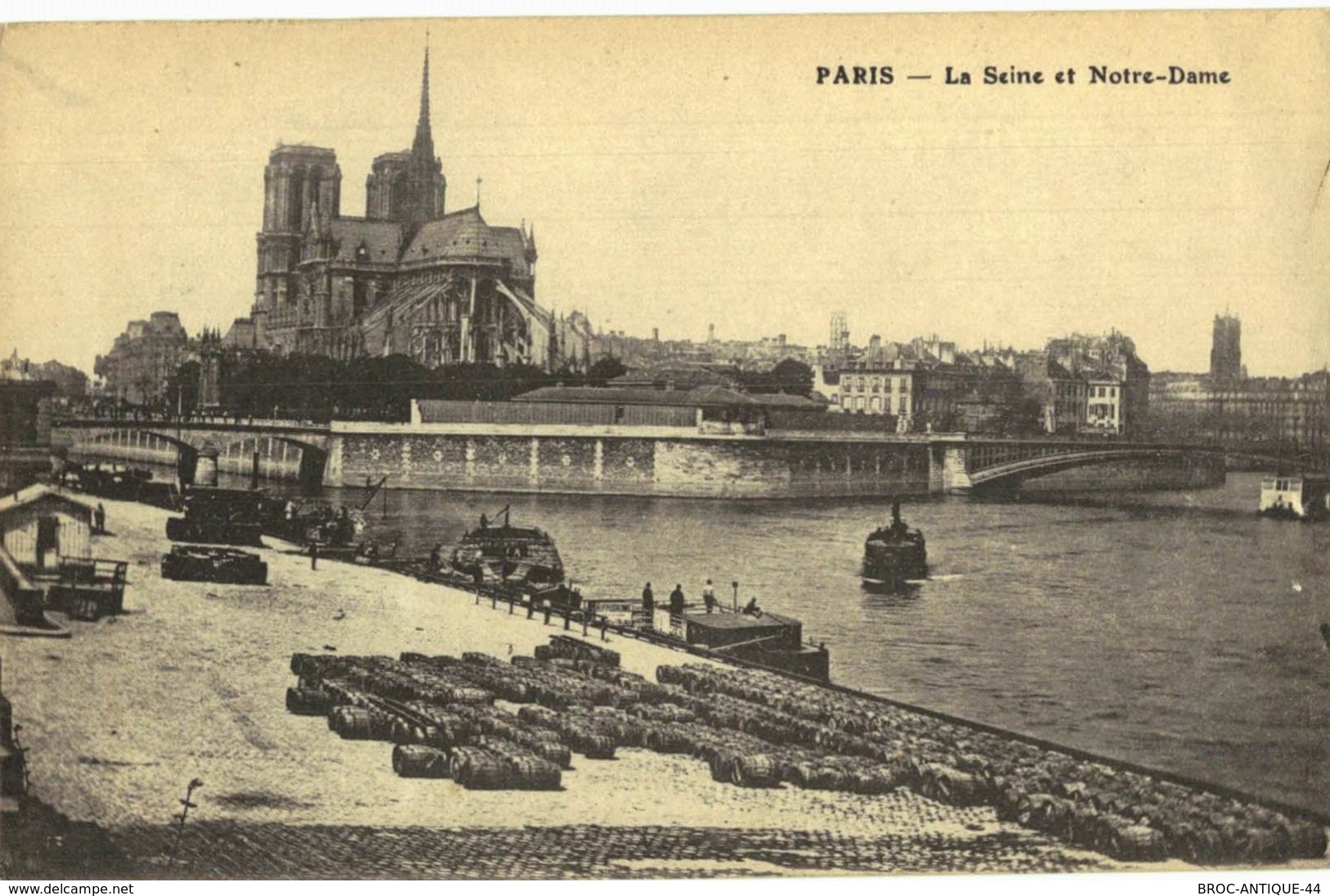 LOT N°435 - LOT DE + 200 CARTES DE NOTRE DAME DE PARIS - " LES ANCIENNES "