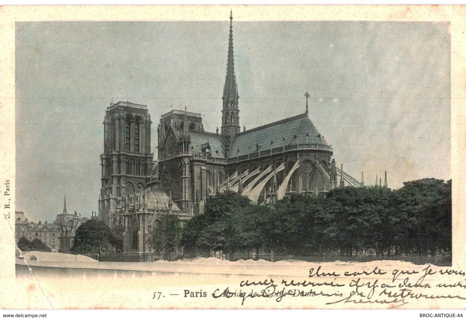 LOT N°435 - LOT DE + 200 CARTES DE NOTRE DAME DE PARIS - " LES ANCIENNES "