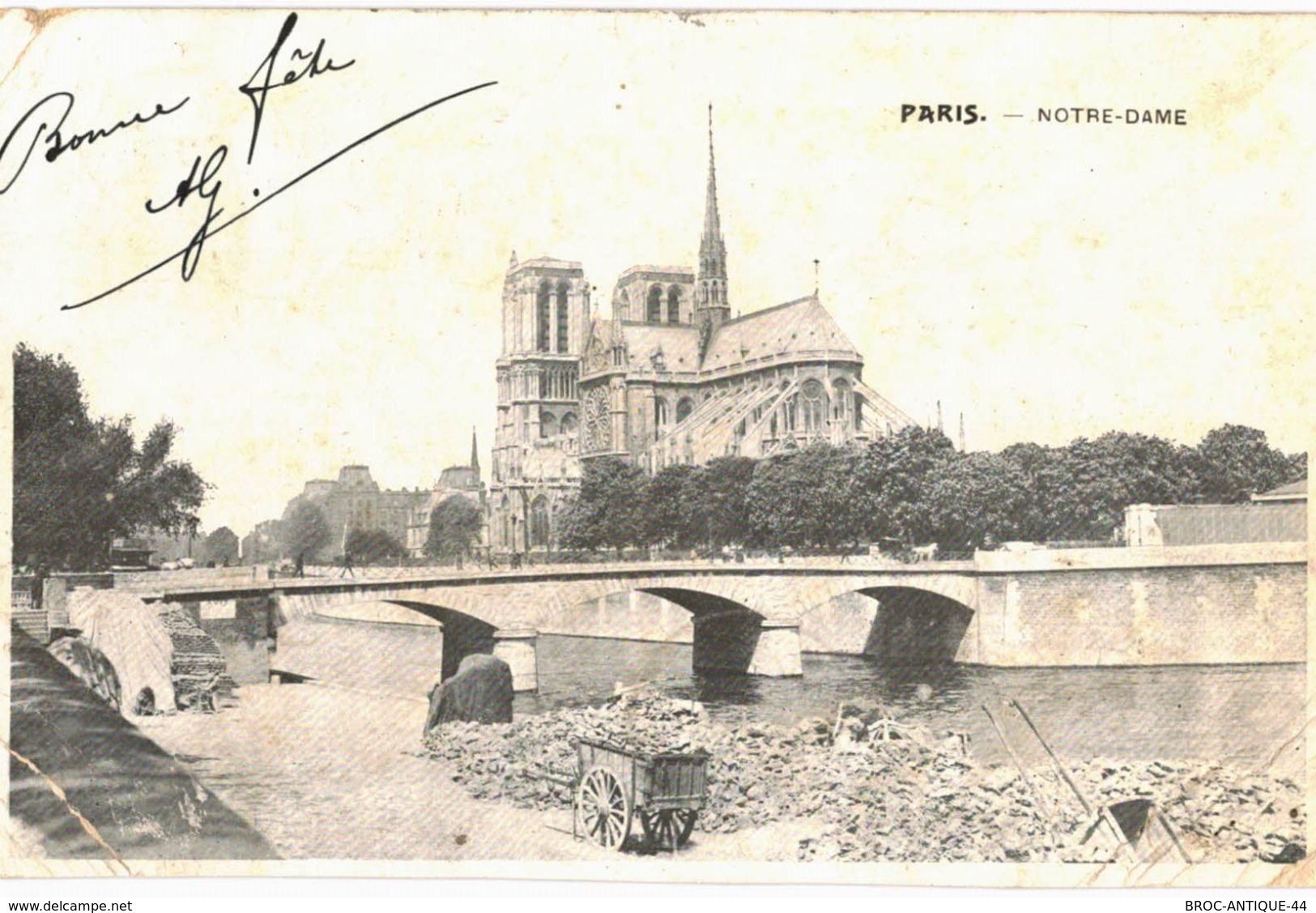 LOT N°435 - LOT DE + 200 CARTES DE NOTRE DAME DE PARIS - " LES ANCIENNES "