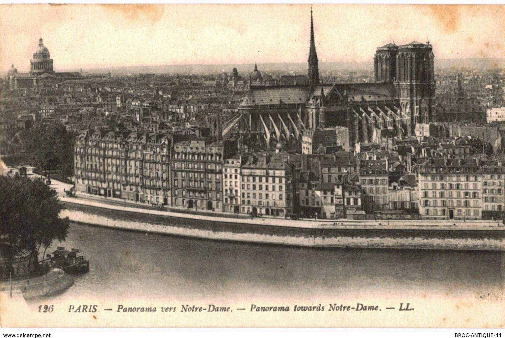 LOT N°435 - LOT DE + 200 CARTES DE NOTRE DAME DE PARIS - " LES ANCIENNES "