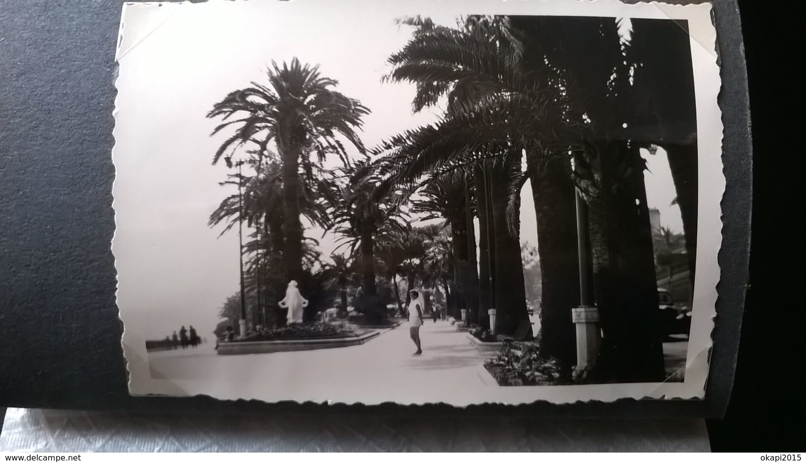 23 PHOTOS DE VOYAGE D UN COUPLE CÔTE D AZUR NICE CANNES MENTON MONACO  lieux communs Années 1950