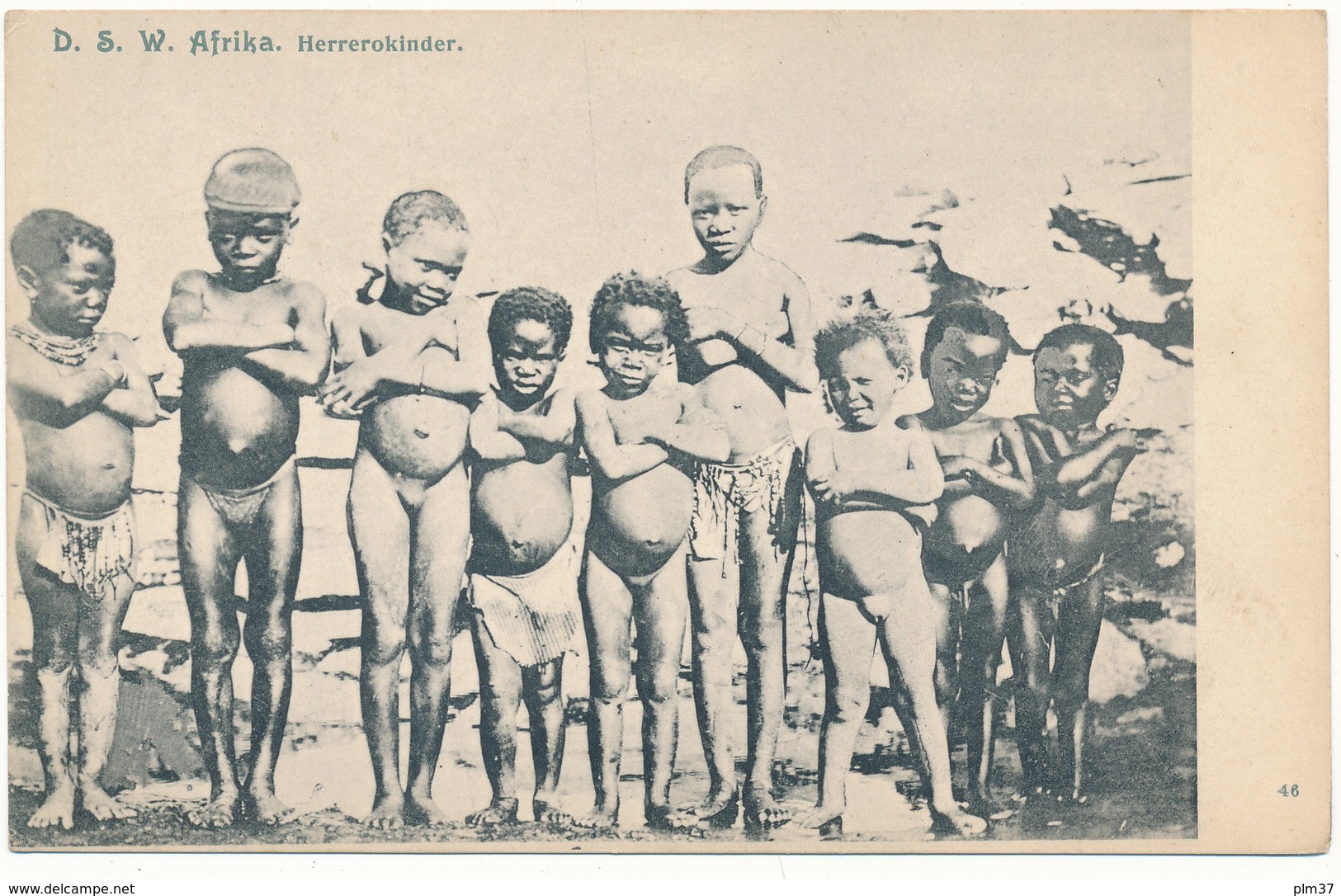 NAMIBIE, D.S.W. Afrika - Herrerokinder , Groupe D'enfants Herrero - Namibie