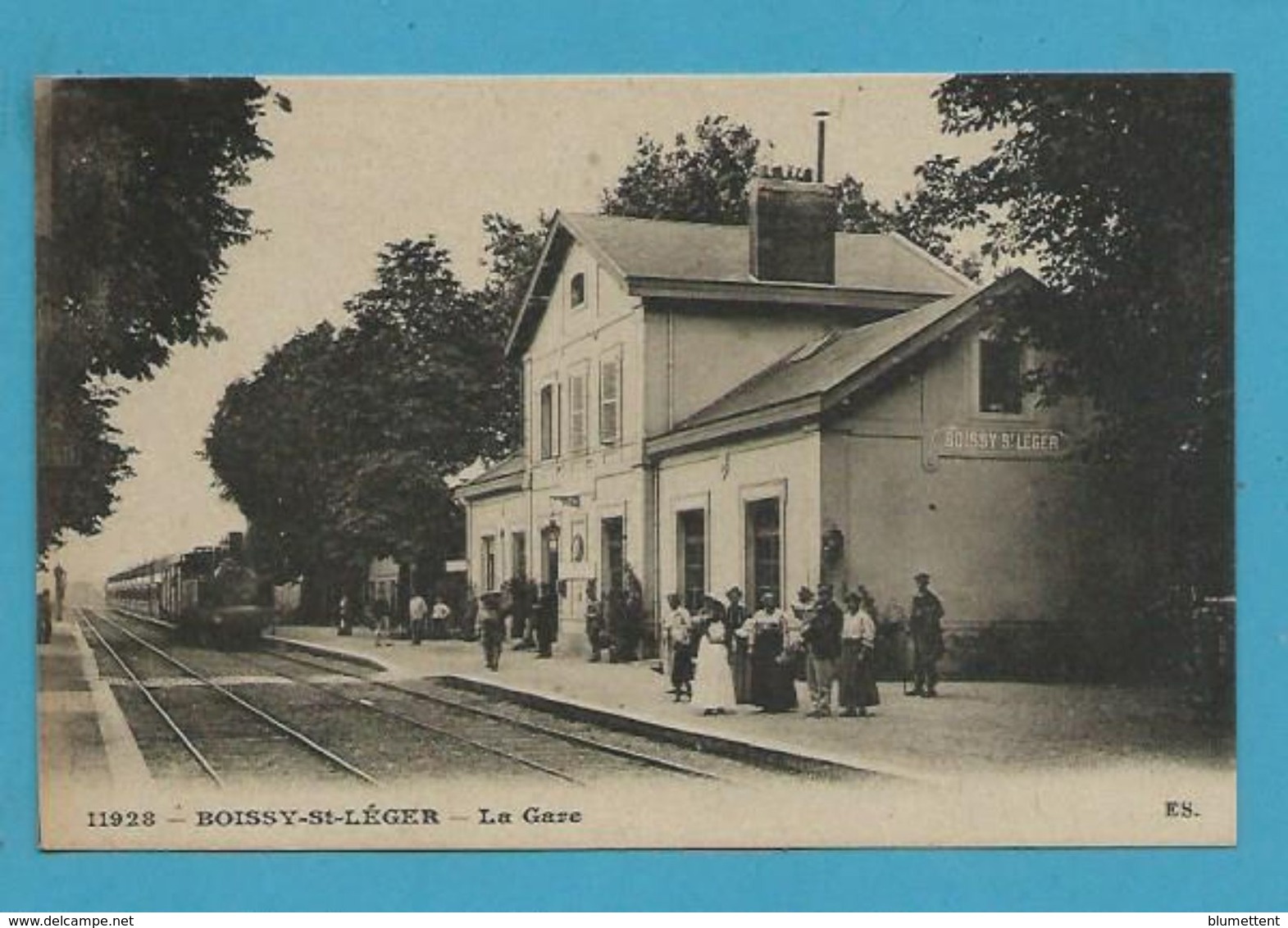 CPA  - Chemin De Fer Arrivée D'un Train En Gare De BOISSY-ST-LEGER - Boissy Saint Leger