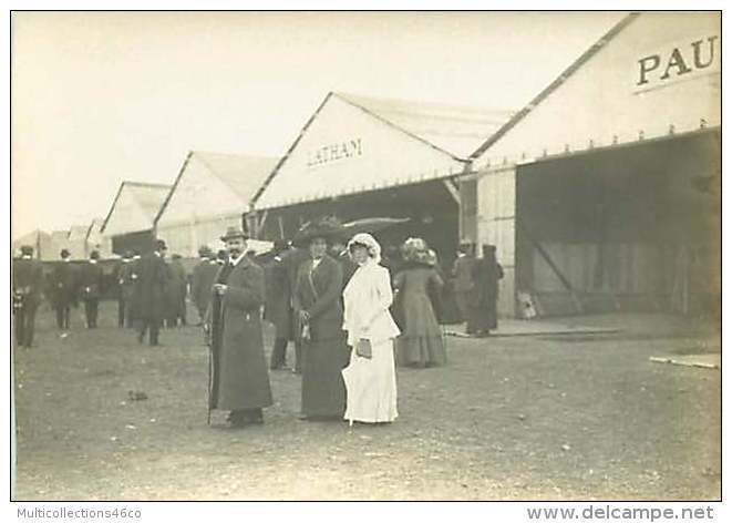 090118 PHOTO Début XXème AVIATION E BRUCHON - 69 LYON Aéroclub Hangar LATHAM PAULHAN Visiteur - Autres & Non Classés