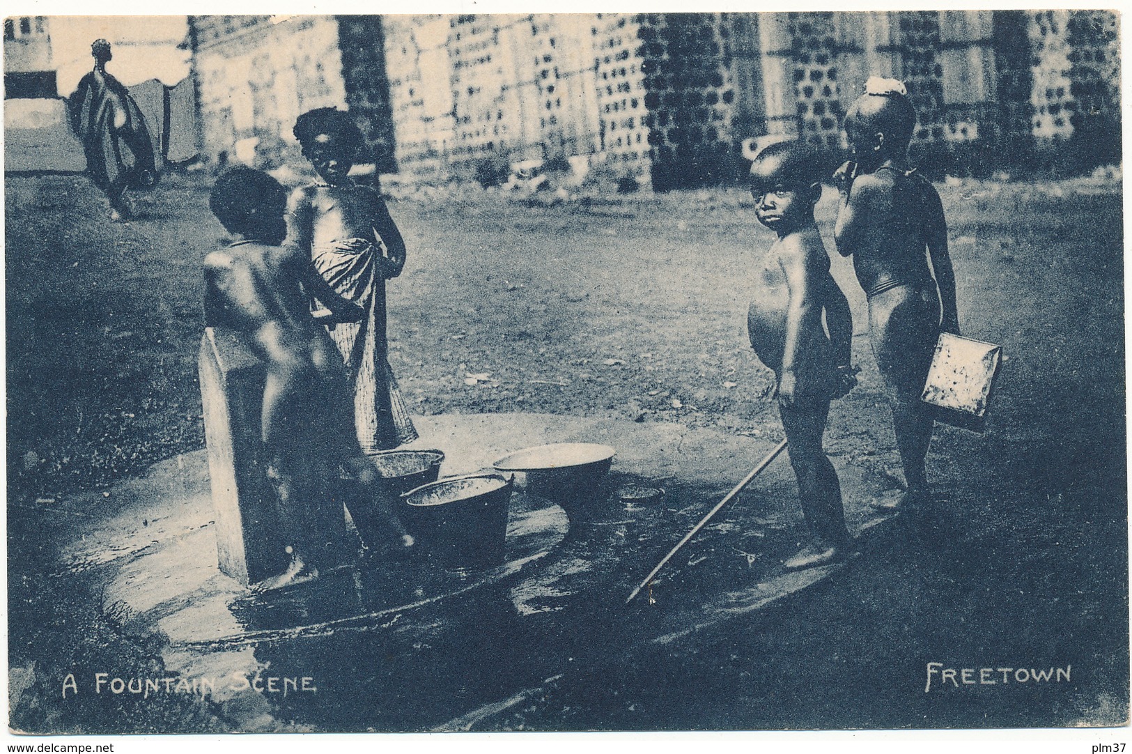 LIBERIA, FREETOWN - A Fountain Scene - Liberia